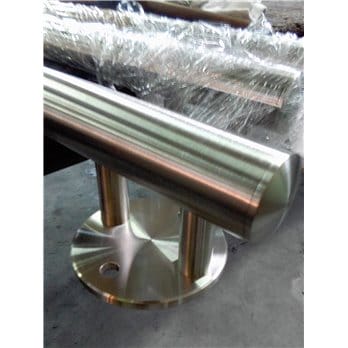 Okucie dolne słupka drewnianego 42,4mm - mocowanie boczne