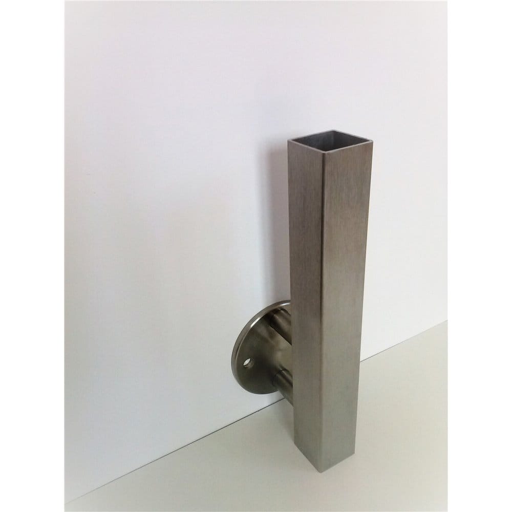 Okucie dolne słupka drewnianego 40x40mm - mocowanie boczne